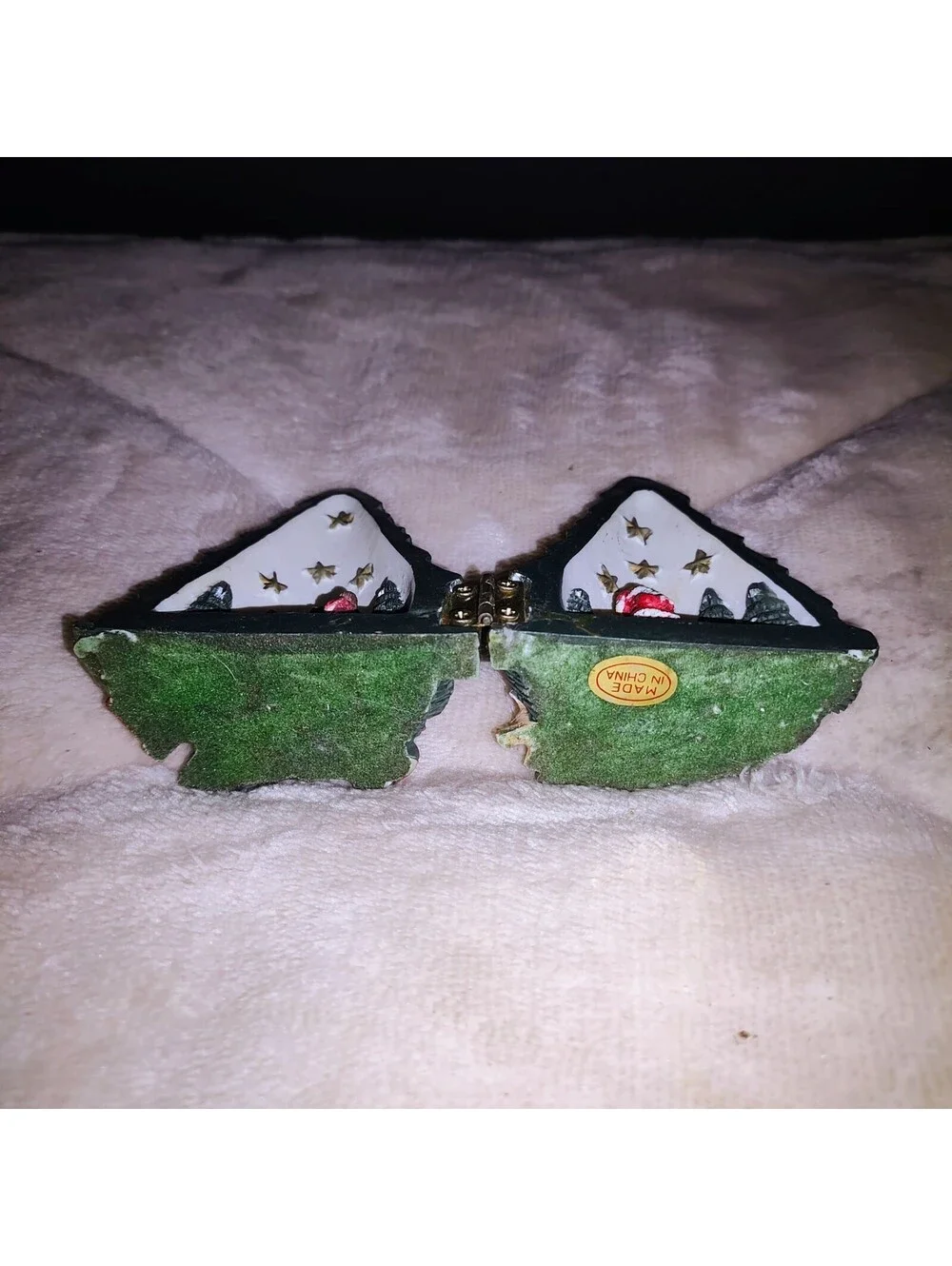 Windsor Collection 3” Christmas Tree Collectible Hinged Opens To Santa